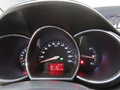 Kia pride 1.6 GDI Hatchback Luxury — пробег 117 598 км — фото 5 из 5