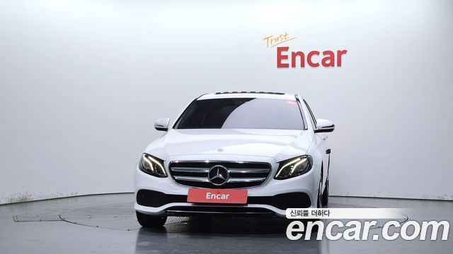 Mercedes-Benz E-Class из Кореи Encar