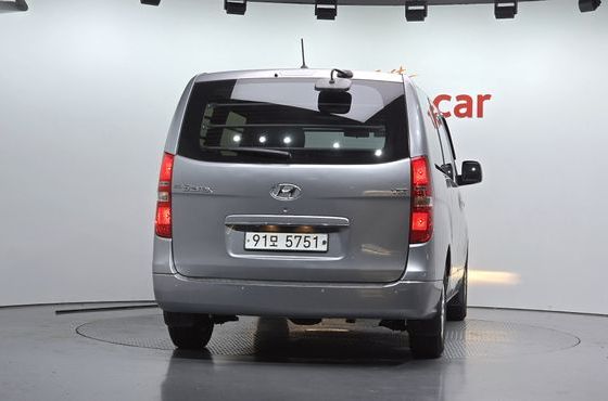 Hyundai Starex 3-Seater VAN Smart — пробег 207 194 км — фото 4 из 5