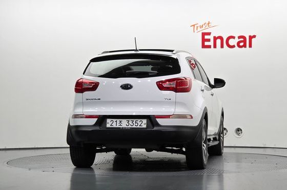 Kia Sportage Diesel 2WD TLX High-Deluxe — пробег 152 349 км — фото 4 из 5