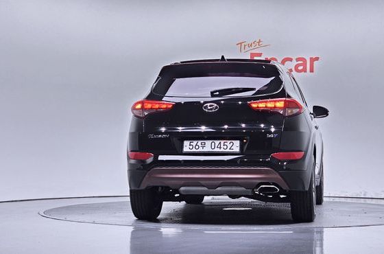 Hyundai Tucson Gasoline 1.6 turbo 2WD Modern Fever — пробег 75 749 км — фото 4 из 5