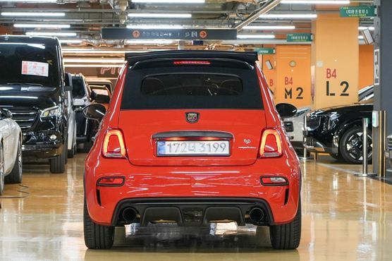 Fiat 500 Abarth — пробег 7 450 км — фото 4 из 5