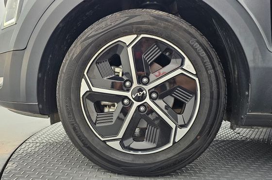 Kia Niro Prestige — пробег 46 324 км — фото 5 из 5