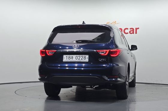 Infiniti QX60 3.5 AWD — пробег 72 285 км — фото 4 из 5