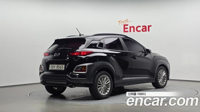 Hyundai Kona из Кореи Encar