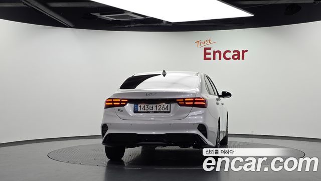 Kia K3 из Кореи Encar