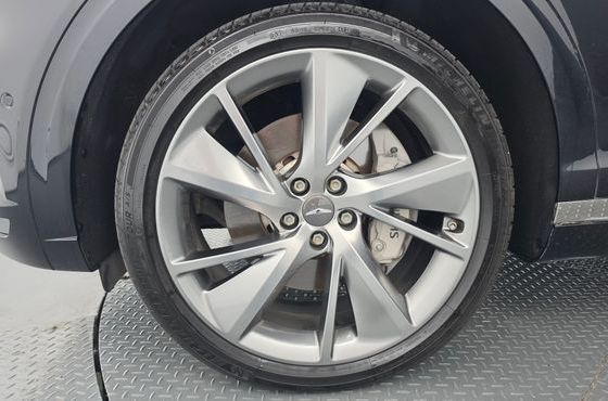 Genesis GV70 2.5T Gasoline AWD — пробег 46 350 км — фото 5 из 5