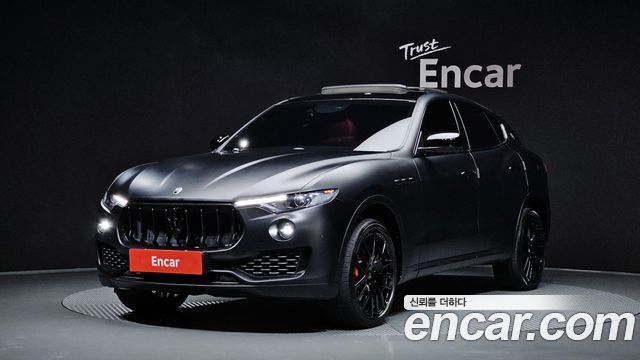 Maserati Levante 3.0 AWD GranSport — пробег 106 670 км — фото 1 из 5