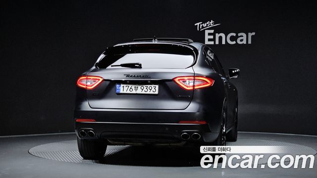 Maserati Levante 3.0 AWD GranSport — пробег 106 670 км — фото 4 из 5