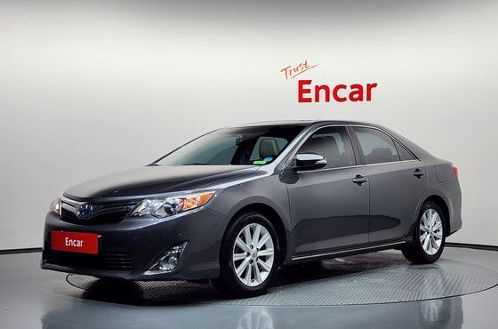 Toyota Camry Hybrid XLE — пробег 165 086 км — фото 1 из 5