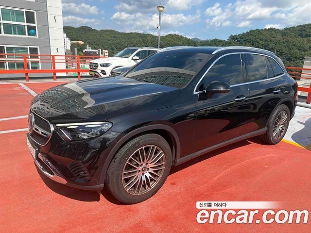 Mercedes-Benz GLC-Class GLC220 d 4MATIC — пробег 9 278 км — фото 1 из 4