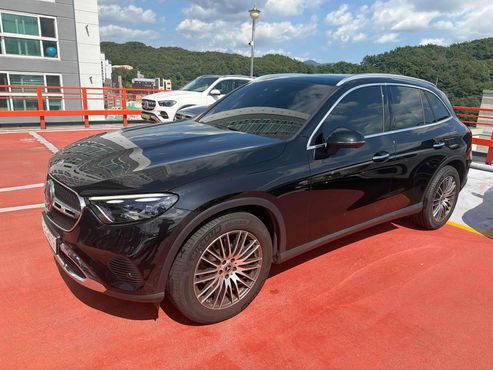 Mercedes-Benz GLC-Class GLC220 d 4MATIC — пробег 9 278 км — фото 1 из 4