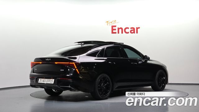 Kia K5 Signature — пробег 14 644 км — фото 2 из 5