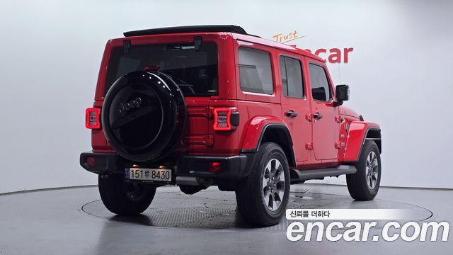 Jeep Wrangler 2.0 Overland Power Top 4Door — пробег 24 033 км — фото 2 из 5