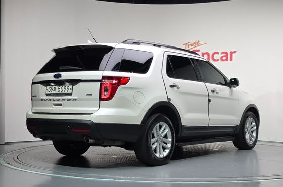 Ford Explorer 3.5 Limited 4WD 5th — пробег 96 657 км — фото 2 из 5
