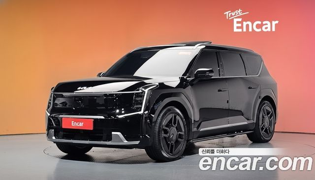 Kia EV9 Long Range 4WD Earth — пробег 22 825 км — фото 1 из 5