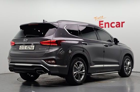 Hyundai Santafe Diesel 2.2 2WD Inspiraition — пробег 74 378 км — фото 2 из 5