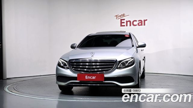 Mercedes-Benz E-Class из Кореи Encar