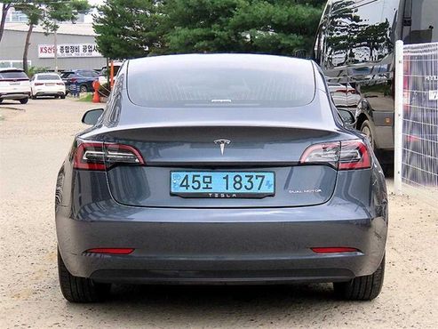 Tesla Model 3 Long Range AWD — пробег 54 041 км — фото 4 из 5