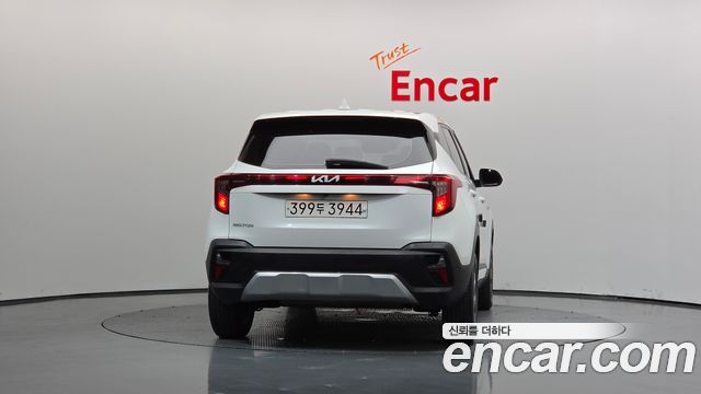 Kia Seltos из Кореи Encar