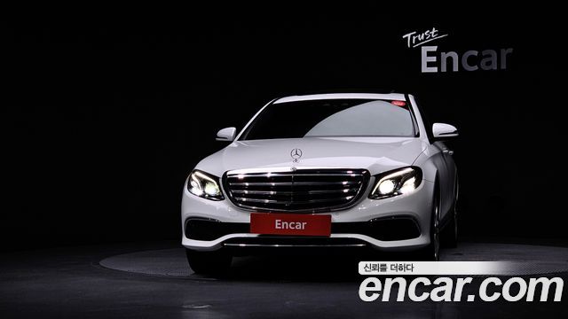 Mercedes-Benz E-Class из Кореи Encar