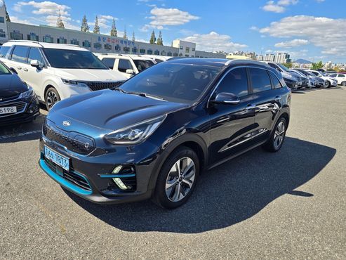 Kia Niro Noblesse — пробег 55 033 км — фото 1 из 5