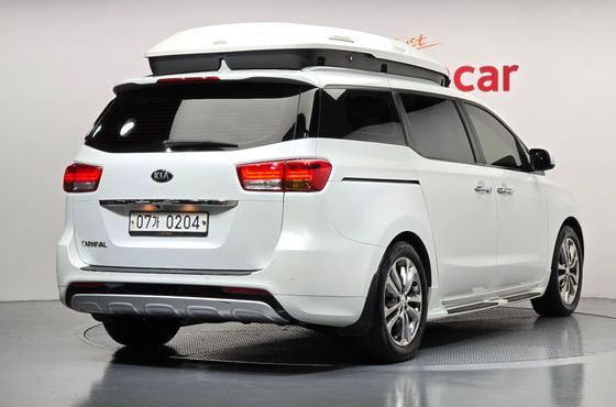 Kia Carnival 9-seater Outdoor Prestige — пробег 154 181 км — фото 2 из 5