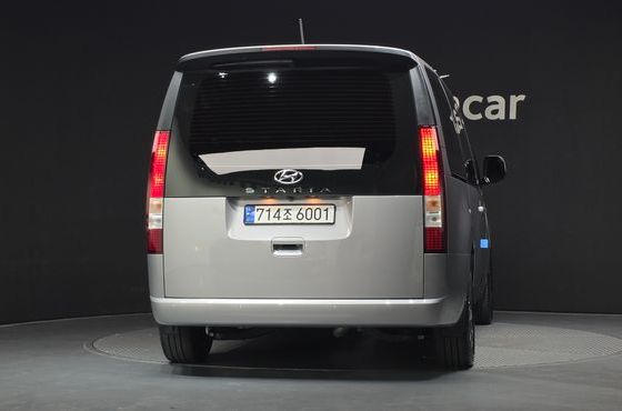 Hyundai Staria L3.5 Tourer 11-Seater Modern — пробег 16 014 км — фото 4 из 5