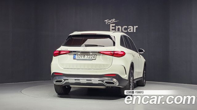 Mercedes-Benz GLC-Class GLC300 4MATIC AMG Line — пробег 13 071 км — фото 4 из 5