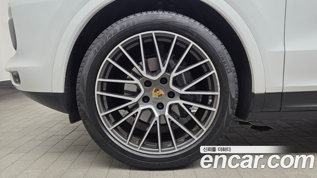Porsche Cayenne 3.0 — пробег 59 898 км — фото 5 из 5