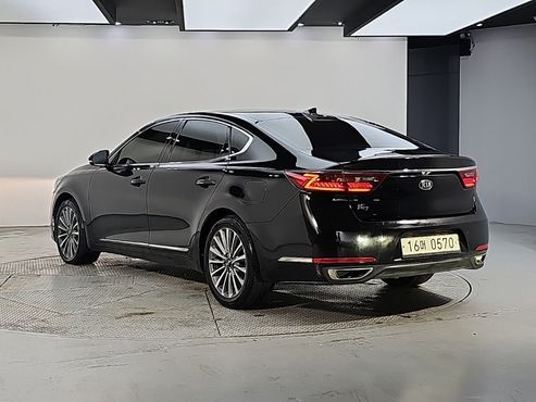 Kia K7 2.2 Diesel Prestige — пробег 162 000 км — фото 3 из 5