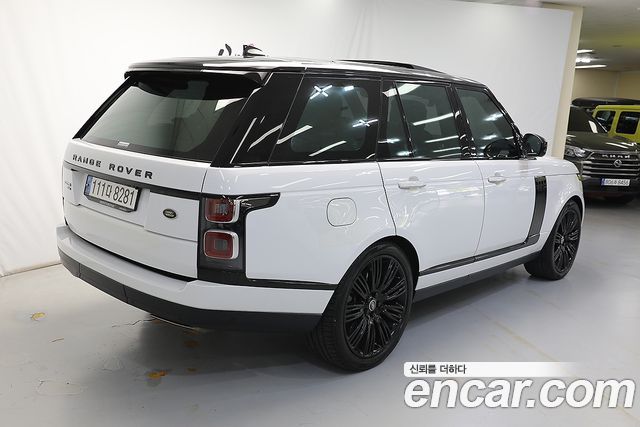 Land Rover Range Rover D350 Vogue SE Disel — пробег 79 981 км — фото 5 из 5