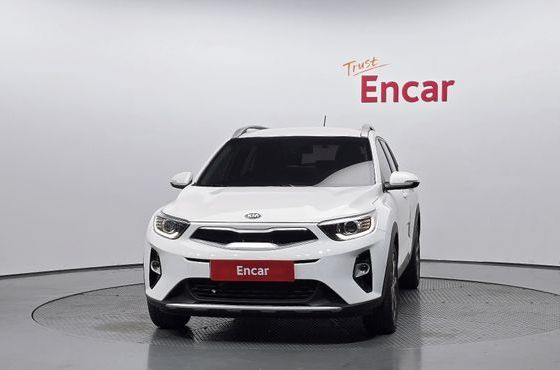 Kia Stonic 1.4 Trendy — пробег 18 944 км — фото 3 из 5