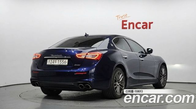 Maserati Ghibli 3.0 Diesel 3rd — пробег 184 312 км — фото 2 из 5