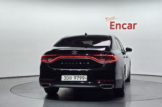 Hyundai Grandeur 2.4 Premium — пробег 159 000 км — фото 4 из 5