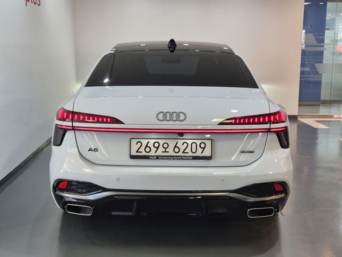 Audi A6 45 TFSI Quattro S Line — пробег 1 298 км — фото 4 из 5