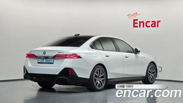 BMW i5 из Кореи Encar