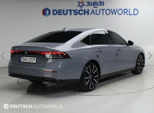 Honda Accord 2.0 Hybrid Touring — пробег 48 018 км — фото 2 из 5