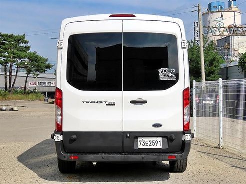 Ford Transit 3.5 — пробег 96 142 км — фото 4 из 5