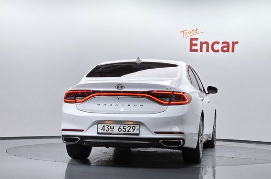 Hyundai Grandeur 3.0 Exclusive — пробег 66 684 км — фото 4 из 5