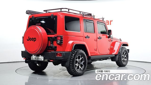 Jeep Wrangler 3.6 Sahara 4Door — пробег 133 272 км — фото 2 из 5