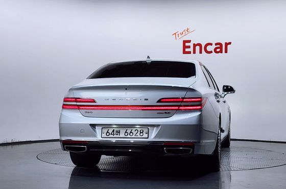 Genesis G90 5.0 AWD Prestige — пробег 117 330 км — фото 4 из 5