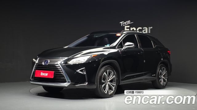 Lexus RX Executive — пробег 64 735 км — фото 1 из 5