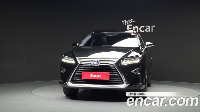 Lexus RX Executive — пробег 64 735 км — фото 3 из 5