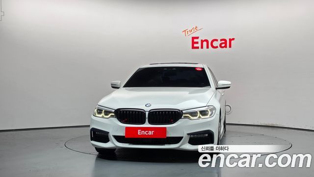 BMW 5-Series 530i xDrive M Sport Package Plus — пробег 188 345 км — фото 3 из 5
