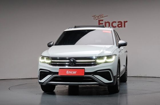 Volkswagen Tiguan 2.0 TSI Prestige — пробег 28 267 км — фото 3 из 5