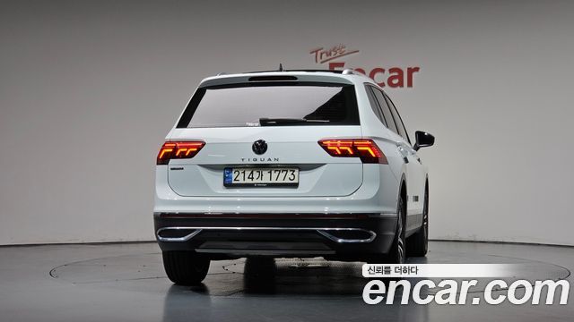Volkswagen Tiguan из Кореи Encar