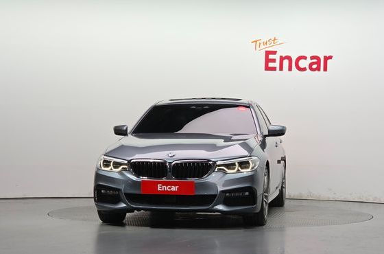 BMW 5-Series 520d xDrive M Sport Package — пробег 117 036 км — фото 3 из 5