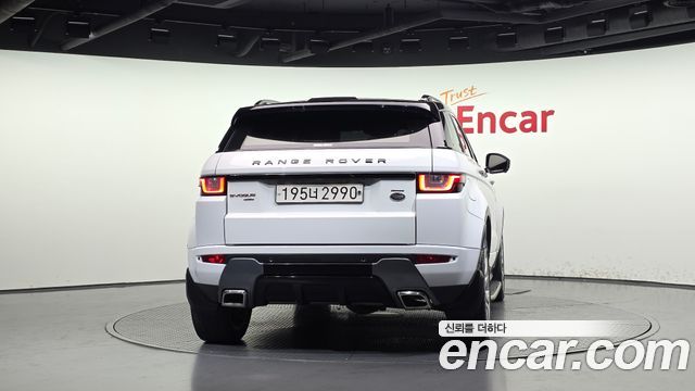 Land Rover Range Rover Evoque 2.0 TD4 HSE Dynamic — пробег 187 102 км — фото 4 из 5