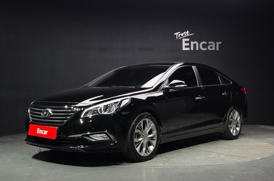 Hyundai Sonata 2.0 Premium — пробег 125 203 км — фото 1 из 5